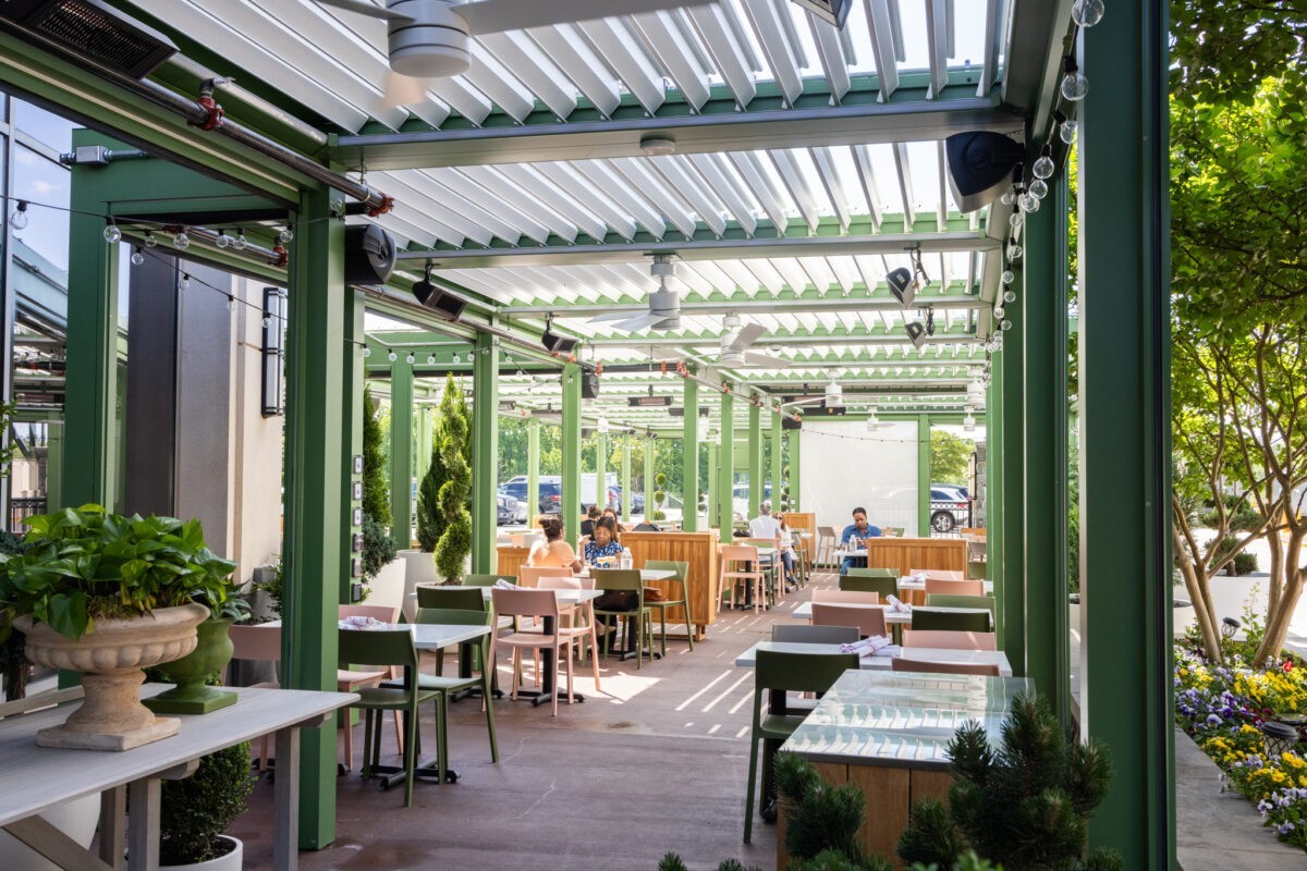 Outdoor patio at MoCo's Founding Farmers